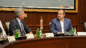 Saradnja s Britanijom